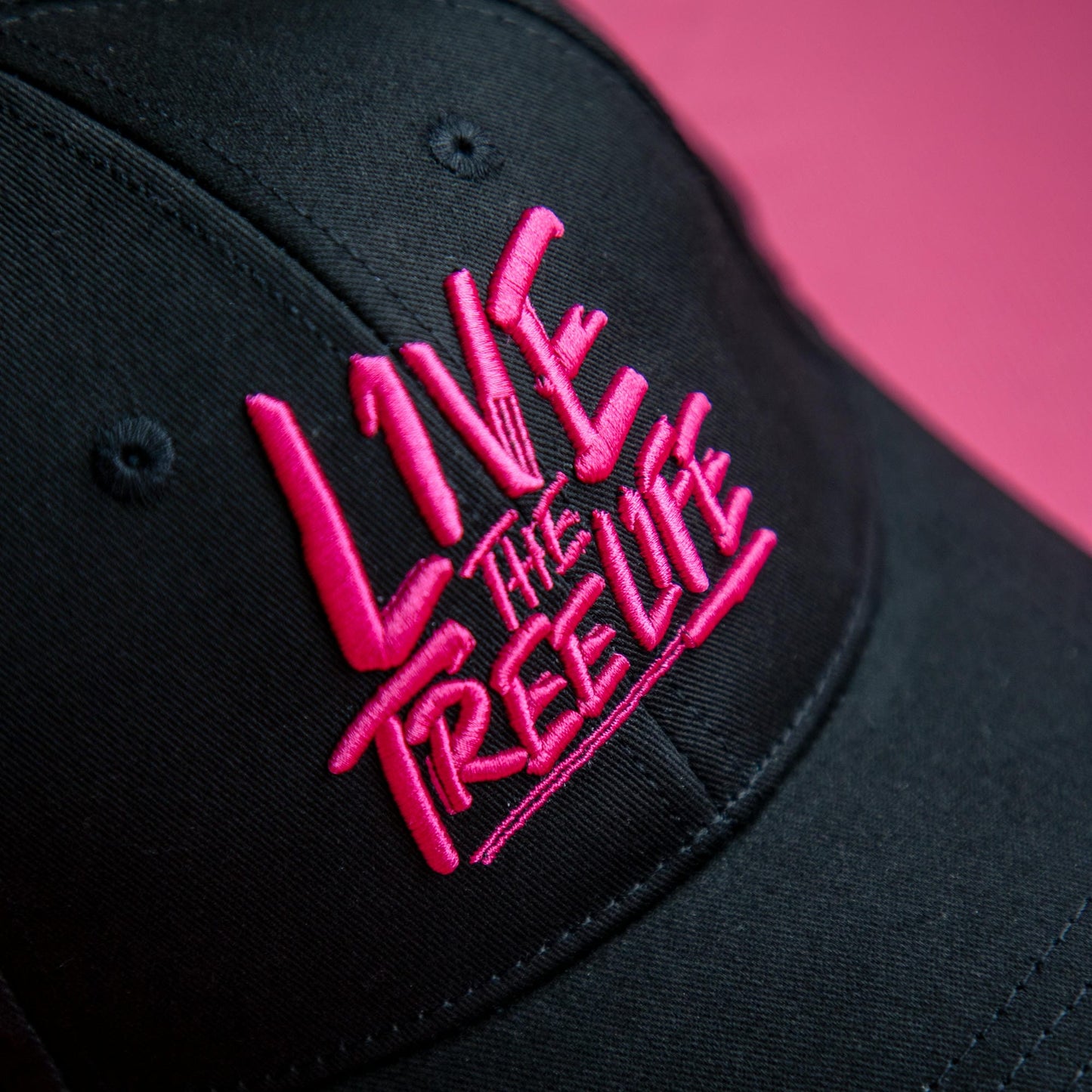 AT054 - Baseball Cap Curved Peak Live The Treelife - Black/Pink - Treehog